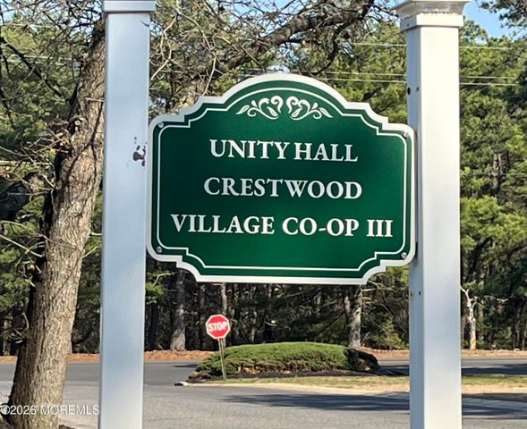 5 Revere Court, Whiting, NJ 08759