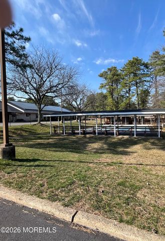 5 Revere Court, Whiting, NJ 08759