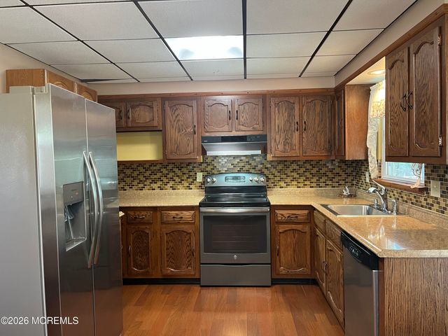 5 Revere Court, Whiting, NJ 08759