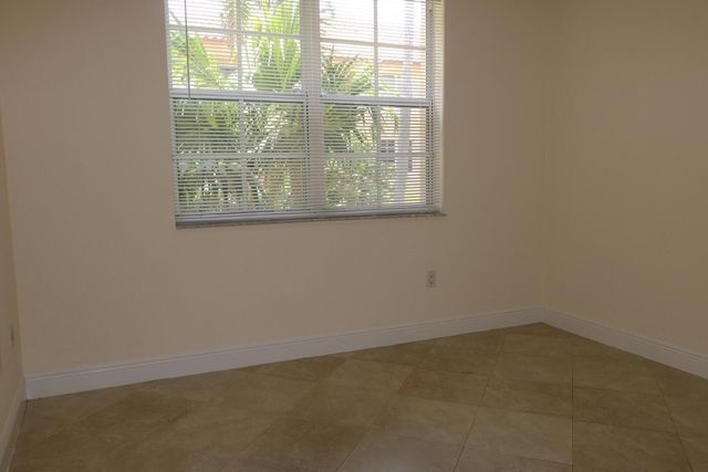 1803 N Flagler Drive 212, West Palm Beach, FL 33407