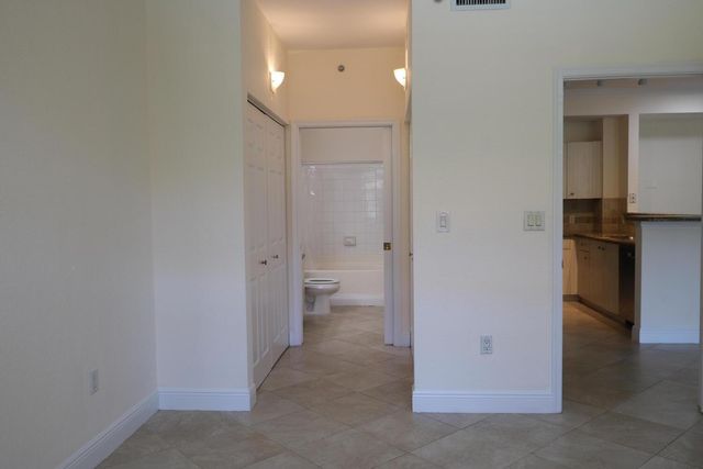 1803 N Flagler Drive 212, West Palm Beach, FL 33407