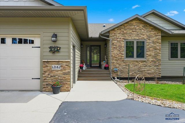 12182 WASHINGTON LOOP, Sturgis, SD 57785
