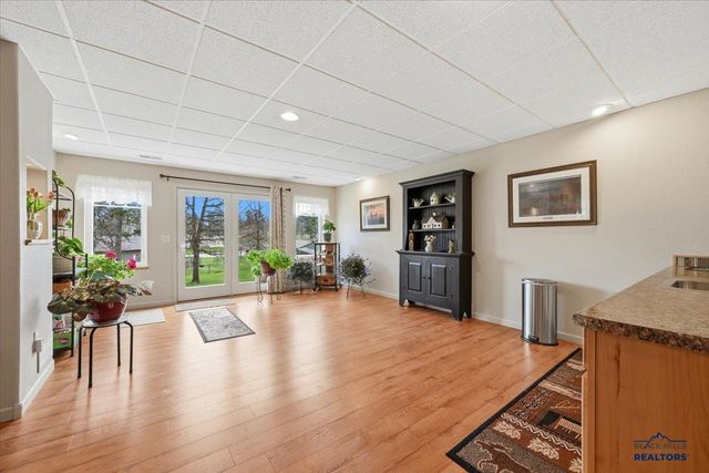 12182 WASHINGTON LOOP, Sturgis, SD 57785