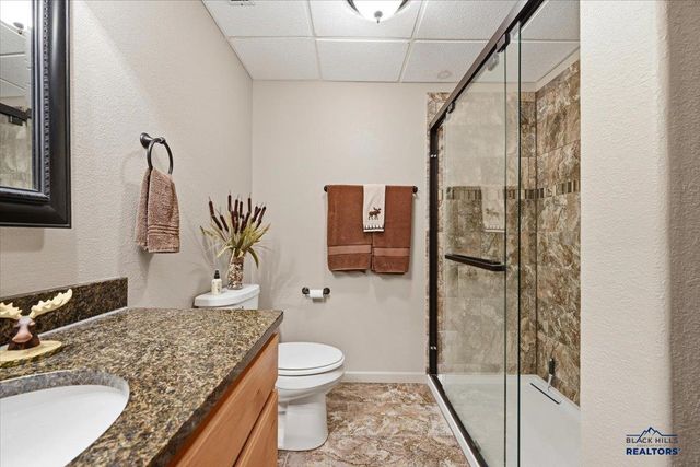12182 WASHINGTON LOOP, Sturgis, SD 57785