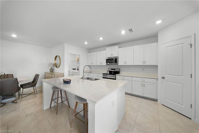 17404 monte isola WAY, North Fort Myers, FL 33917