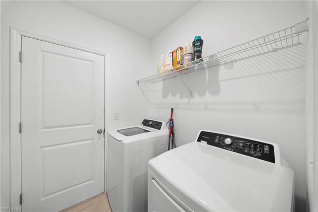 17404 monte isola WAY, North Fort Myers, FL 33917