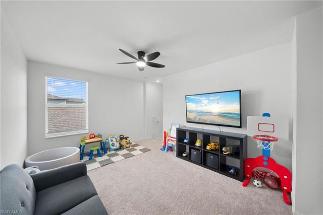 17404 monte isola WAY, North Fort Myers, FL 33917