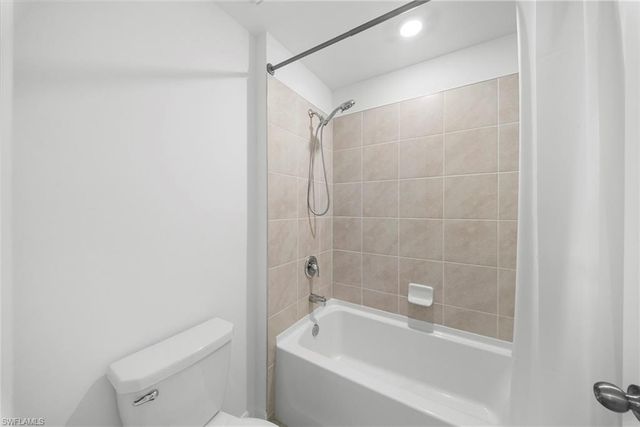 17404 monte isola WAY, North Fort Myers, FL 33917