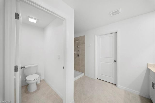 17404 monte isola WAY, North Fort Myers, FL 33917