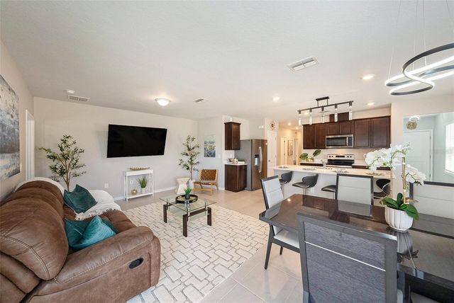 30364 MARQUETTE AVENUE, Wesley Chapel, FL 33545