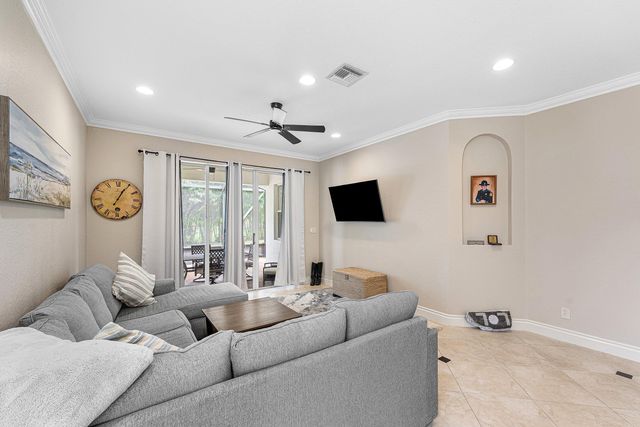 310 VENICE Boulevard 310, Royal Palm Beach, FL 33411