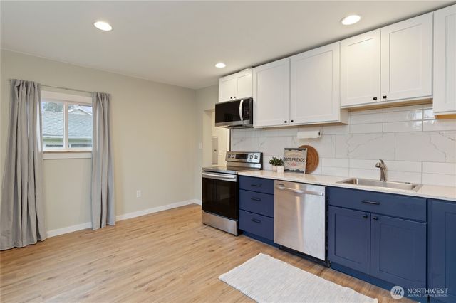 2013 8th Street, Bremerton, WA 98337