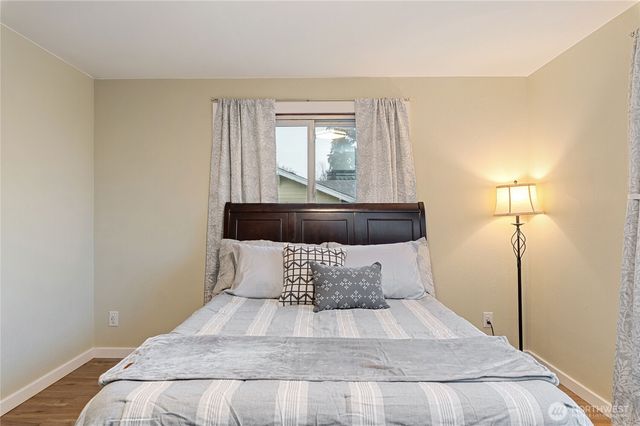 2013 8th Street, Bremerton, WA 98337