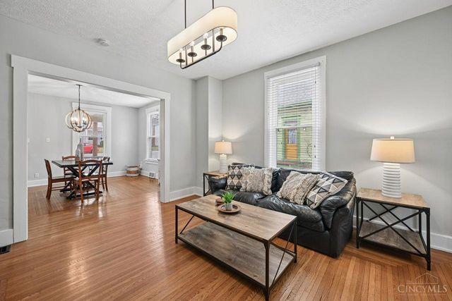 306 E Main Street, Mason, OH 45040