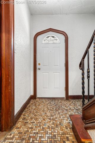 14376 Mansfield Street, Detroit, MI 48227