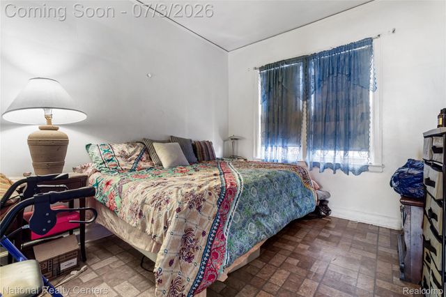 14376 Mansfield Street, Detroit, MI 48227