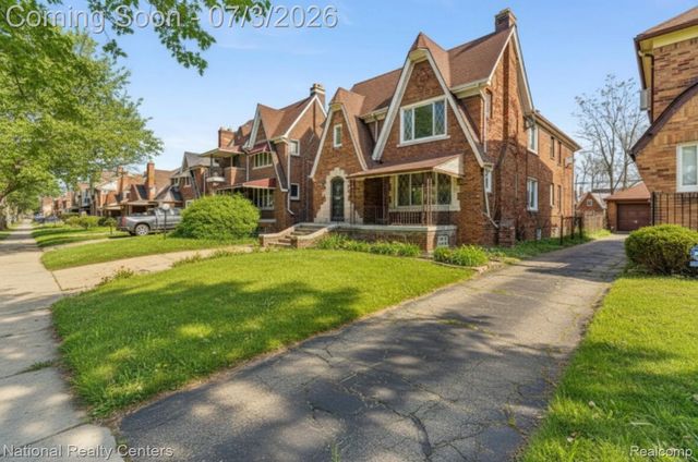 14376 Mansfield Street, Detroit, MI 48227