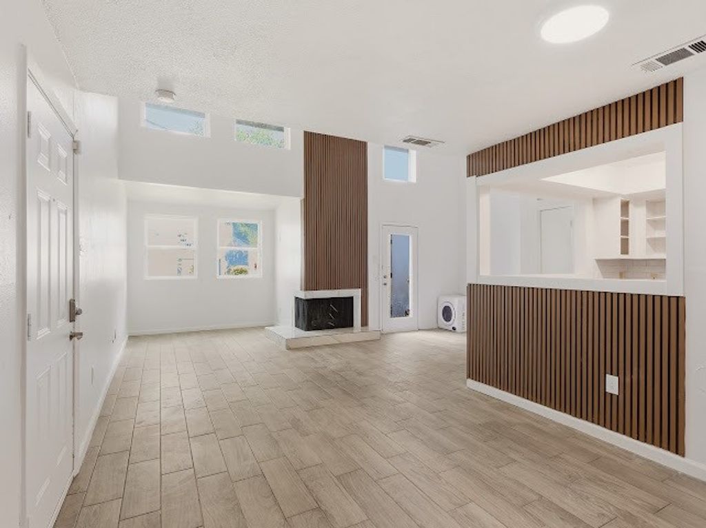9696 Walnut Street 1304, Dallas, TX 75243