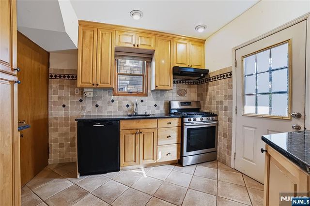 65 W Shore Avenue, Dumont, NJ 07628