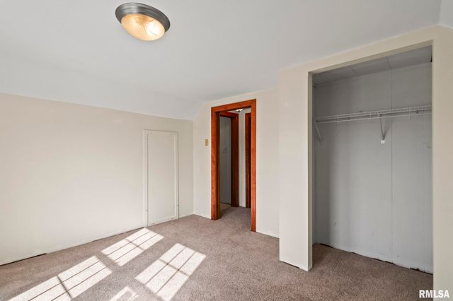 2010 N 16TH Street, Springfield, IL 62702