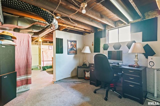 2010 N 16TH Street, Springfield, IL 62702