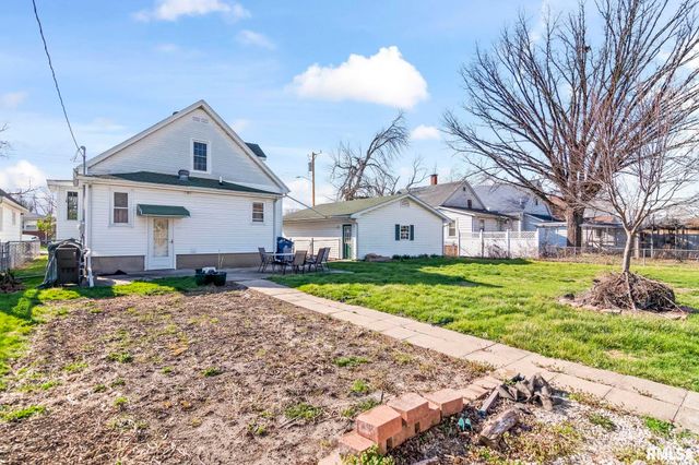 2010 N 16TH Street, Springfield, IL 62702