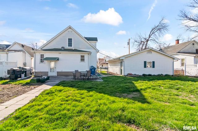 2010 N 16TH Street, Springfield, IL 62702