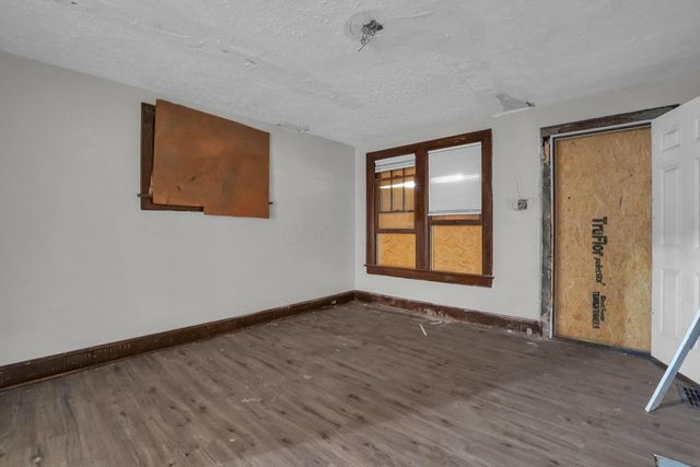 862 Fairwood Avenue, Columbus, OH 43205