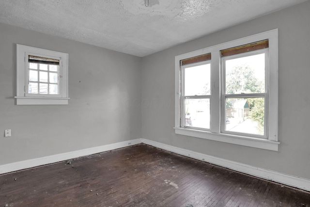 862 Fairwood Avenue, Columbus, OH 43205