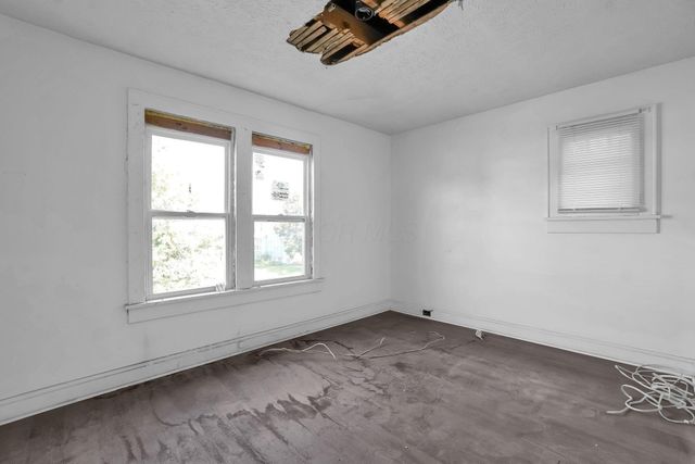 862 Fairwood Avenue, Columbus, OH 43205