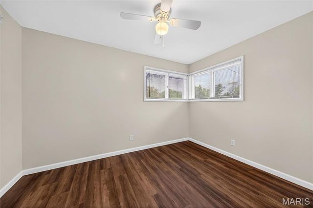 8205 Midwood Avenue, Berkeley, MO 63134