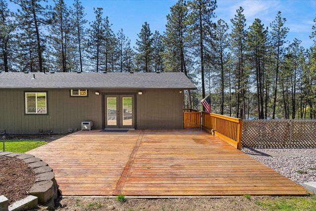 10003 S Gardner Rd, Cheney, WA 99004