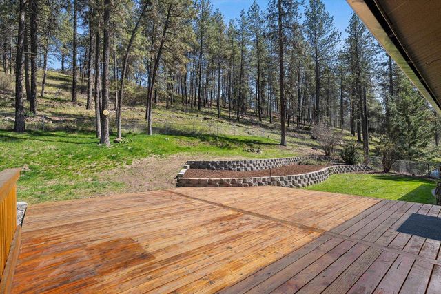 10003 S Gardner Rd, Cheney, WA 99004