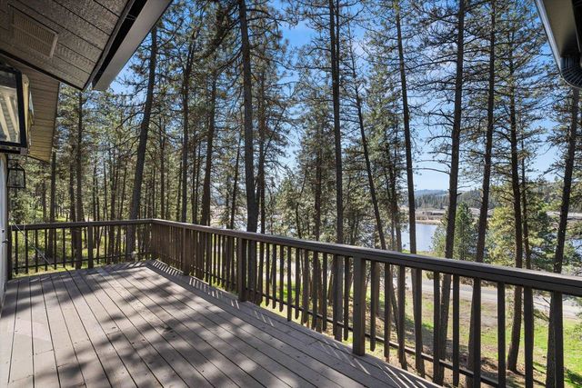 10003 S Gardner Rd, Cheney, WA 99004