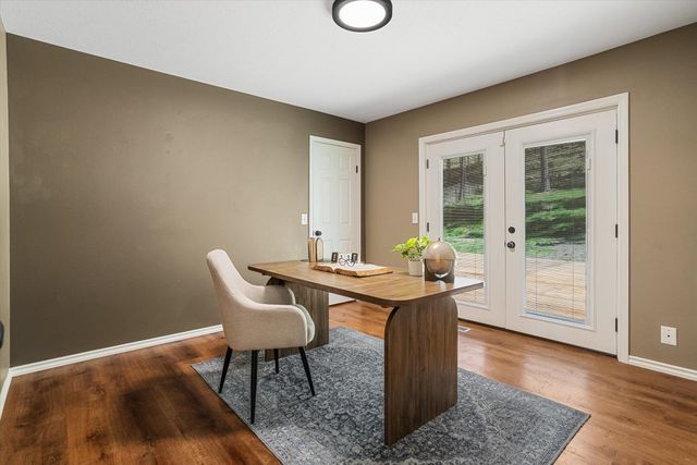 10003 S Gardner Rd, Cheney, WA 99004