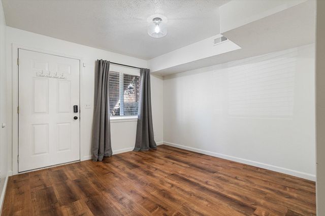 10003 S Gardner Rd, Cheney, WA 99004