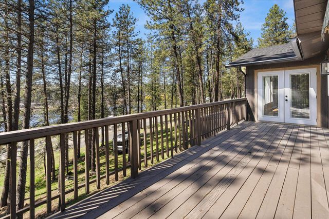 10003 S Gardner Rd, Cheney, WA 99004