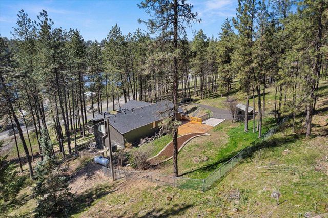 10003 S Gardner Rd, Cheney, WA 99004