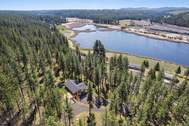 10003 S Gardner Rd, Cheney, WA 99004