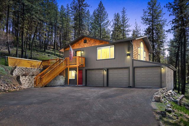 10003 S Gardner Rd, Cheney, WA 99004