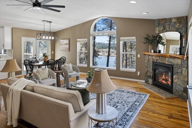 10003 S Gardner Rd, Cheney, WA 99004