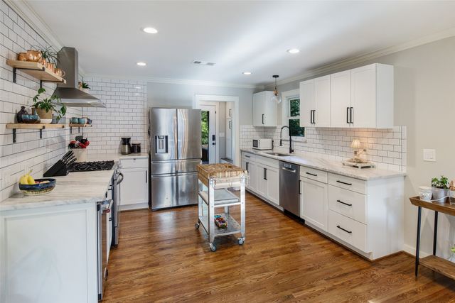 607 S Parker Street, Mckinney, TX 75069