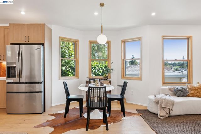 546 Weldon Ave, Oakland, CA 94610