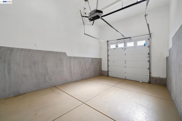 546 Weldon Ave, Oakland, CA 94610