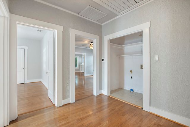 2222 Harrison Avenue, Fort Worth, TX 76110