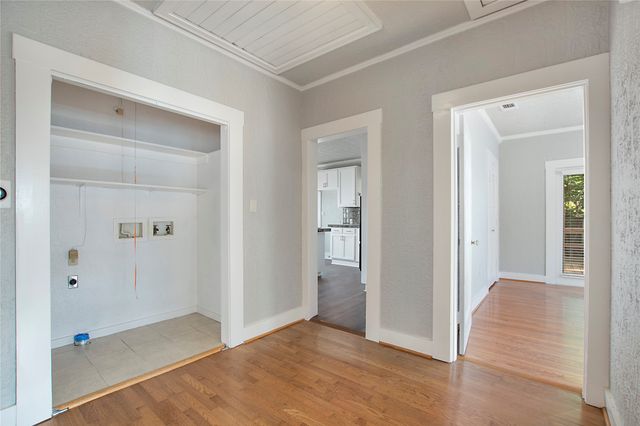 2222 Harrison Avenue, Fort Worth, TX 76110