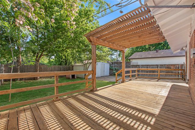 2222 Harrison Avenue, Fort Worth, TX 76110