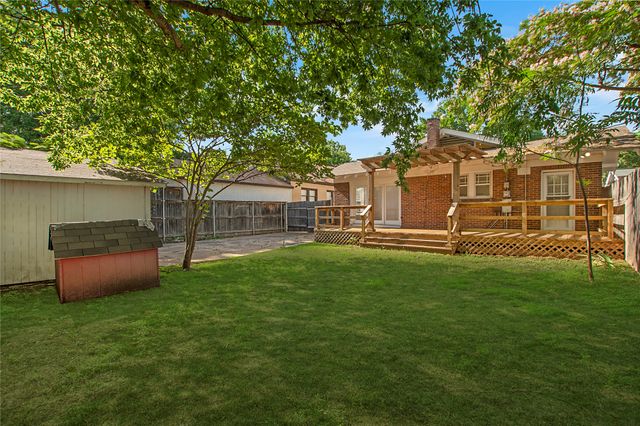 2222 Harrison Avenue, Fort Worth, TX 76110