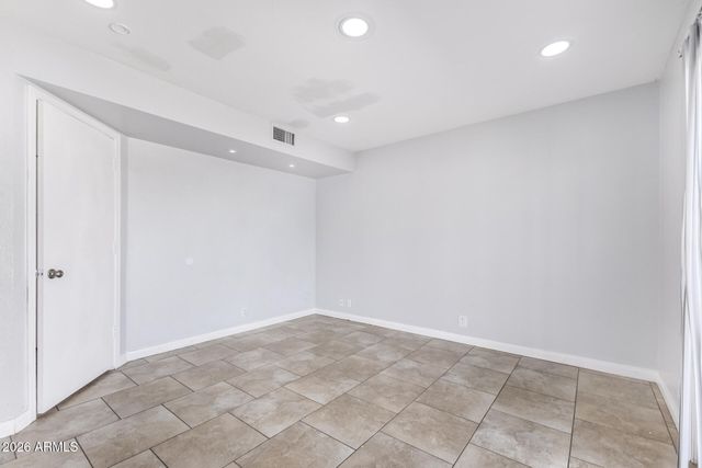 8902 W VALE Drive, Phoenix, AZ 85037