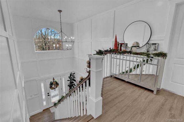 108 Hunter Avenue, Miller Place, NY 11764